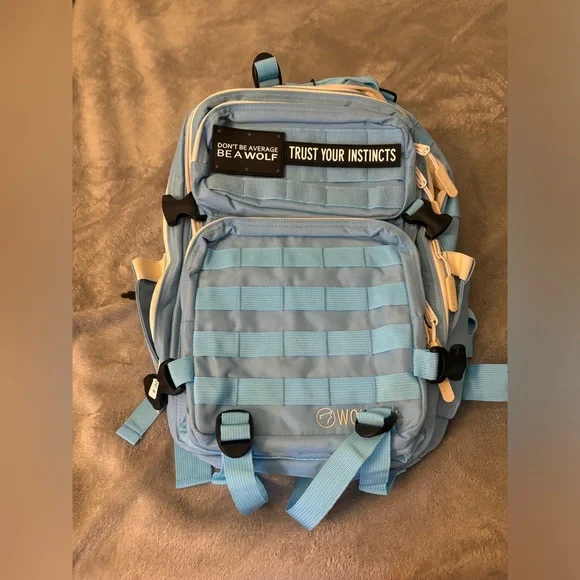 WOLFPak ターコイズ リュック25L Amazon.com: WOLFpak 25L Backpack (Toxic Blue) : Sports